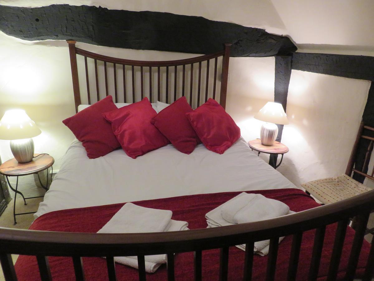The Fleece Inn Bretforton Extérieur photo